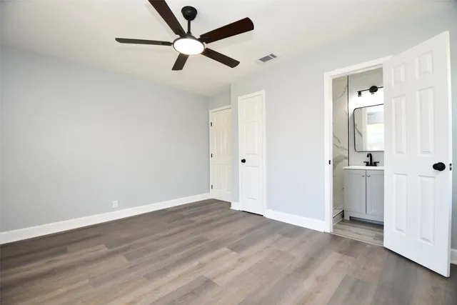 $2,095 | 5429 De Lange Lane, Houston, TX 77092