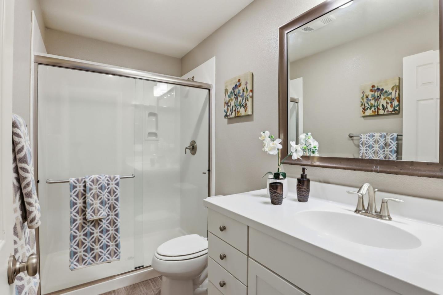 2220 Rosenblatt Street Hayward, CA 94544 - Photo 8 of 46