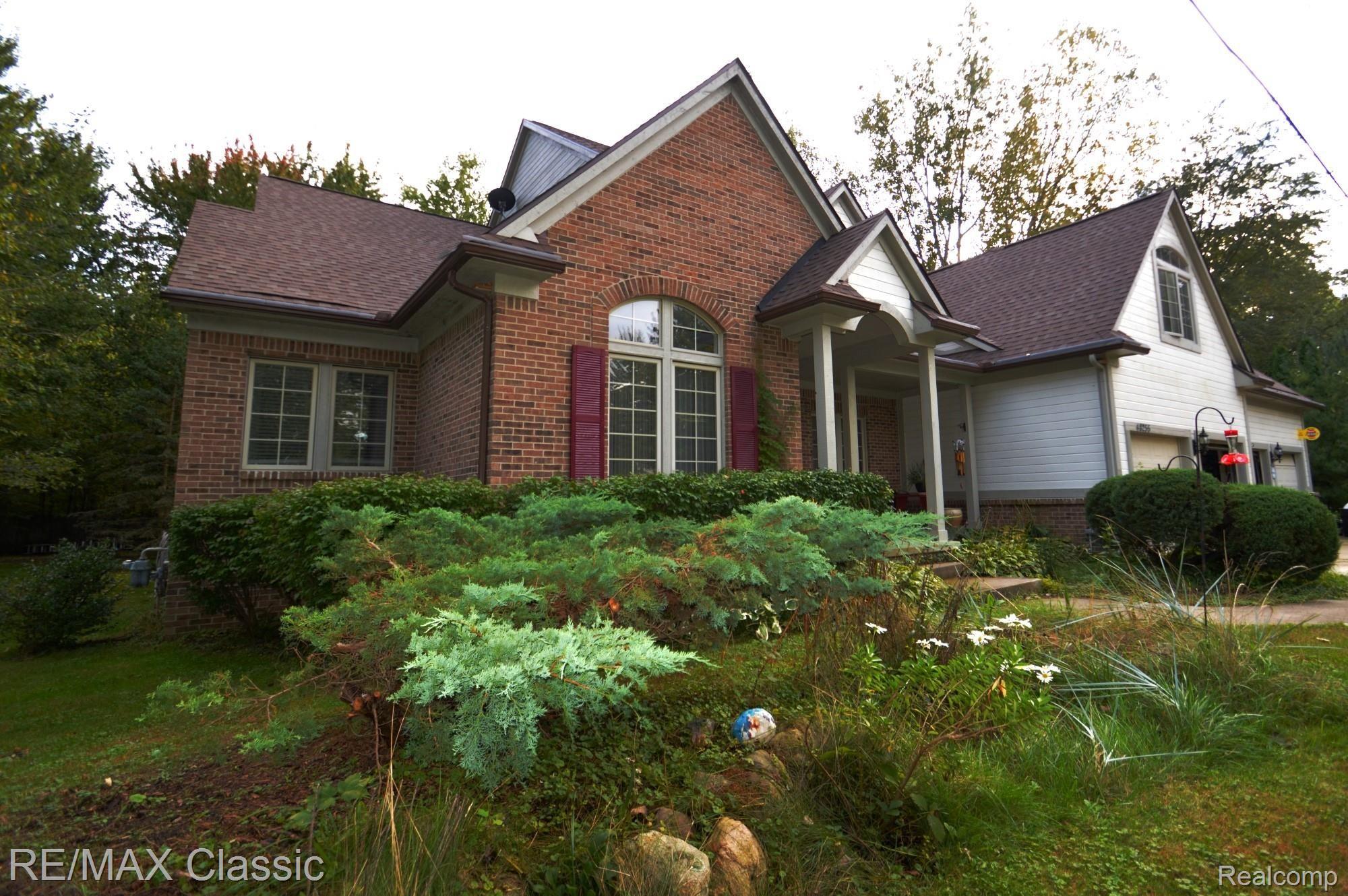 48255 Hanford Road Canton, MI 48187 - Photo 1 of 54 48255 Hanford