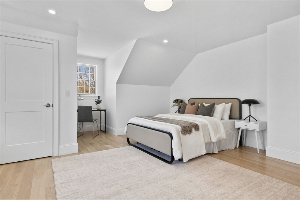 40 Foxcroft Road Winchester, MA 01890 - Photo 32 of 42