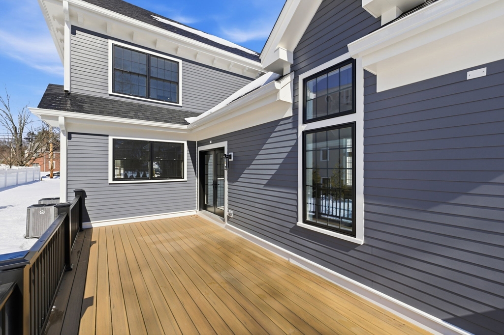 40 Foxcroft Road Winchester, MA 01890 - Photo 38 of 42