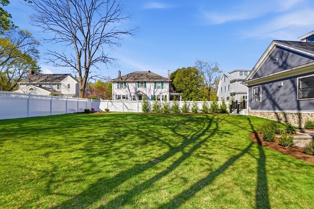 40 Foxcroft Road Winchester, MA 01890 - Photo 41 of 42
