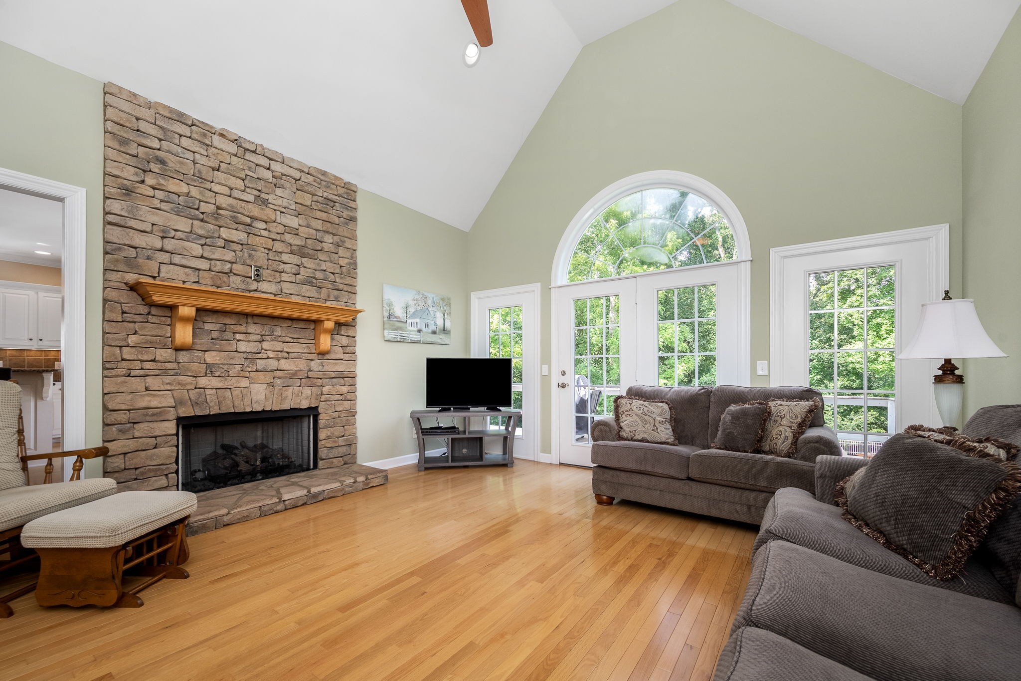 995 Dripping Springs Road Winchester, TN 37398 - Photo 16 of 38