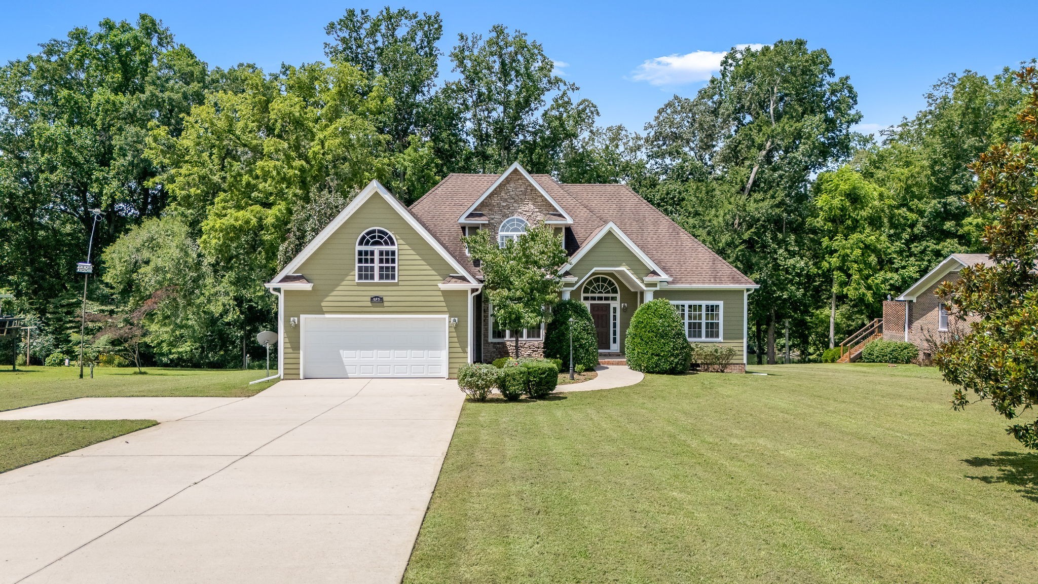 995 Dripping Springs Road Winchester, TN 37398 - Photo 4 of 38