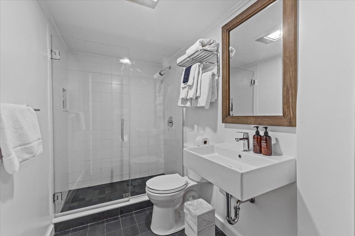 661 Mountain Road Stowe, VT 05672 - Photo 25 of 42 Gallery Image 25