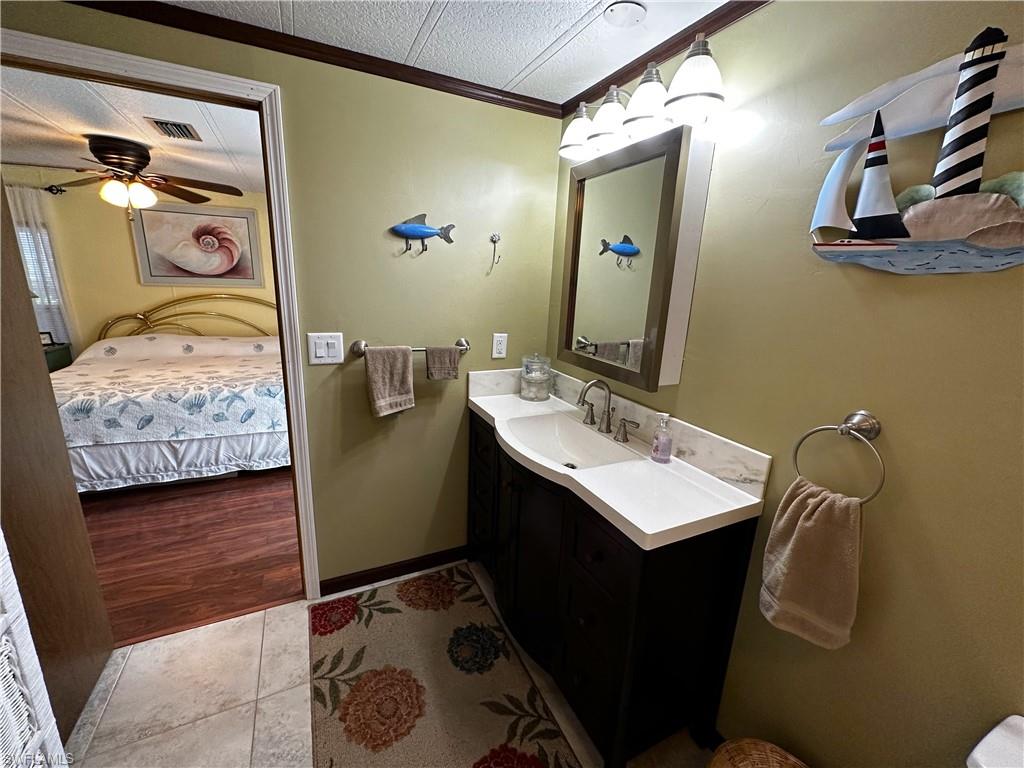 270 Indian Key Lane, Unit 264 Naples, FL 34114 - Photo 12 of 29