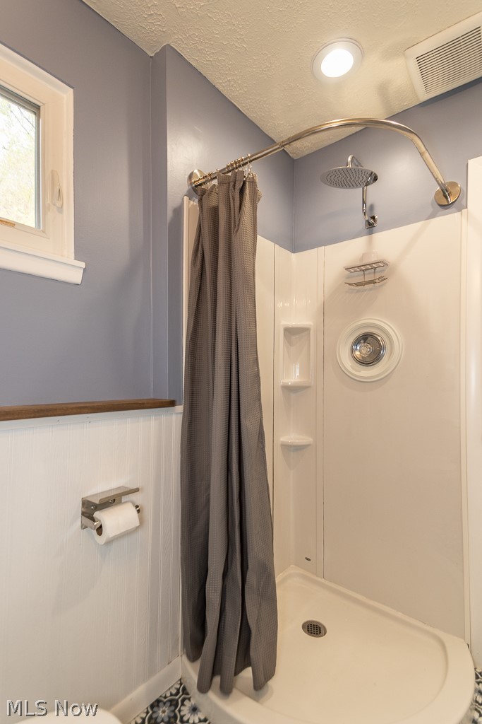5986 Collins Road Mentor, OH 44060 - Photo 18 of 35 Gallery Image 18