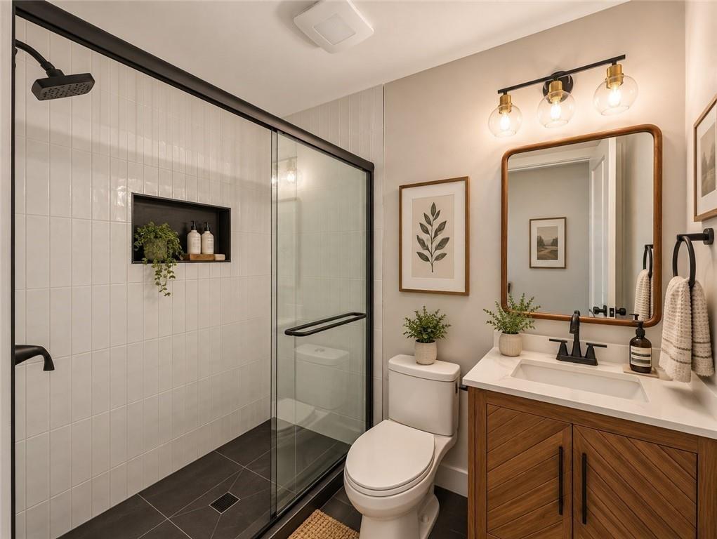 3448 Orchard Circle Decatur, GA 30032 - Photo 12 of 25 Gallery Image 12