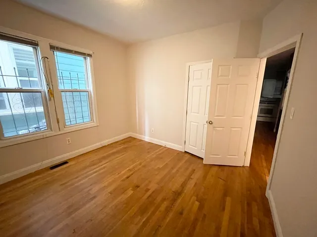 $3,100 | 733 Parker Street, Unit 1, Boston, MA 02120