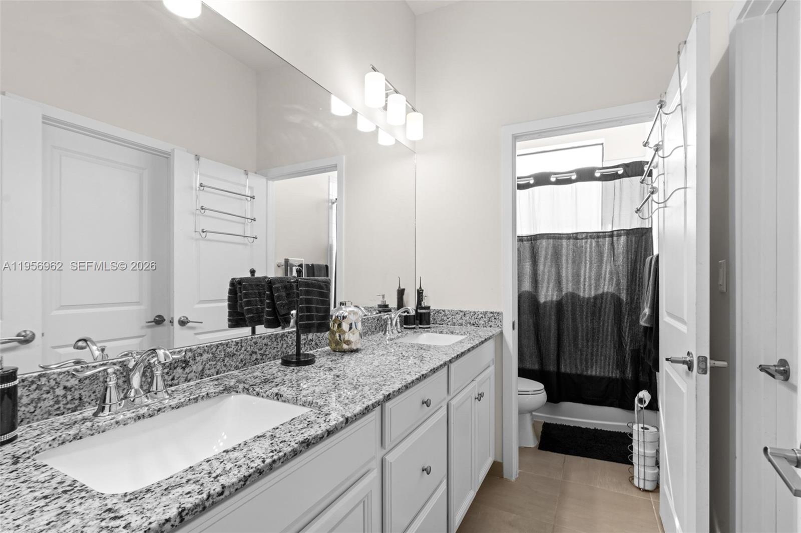 10933 Southwest 232nd Terrace Homestead, FL 33032 - Photo 19 of 34