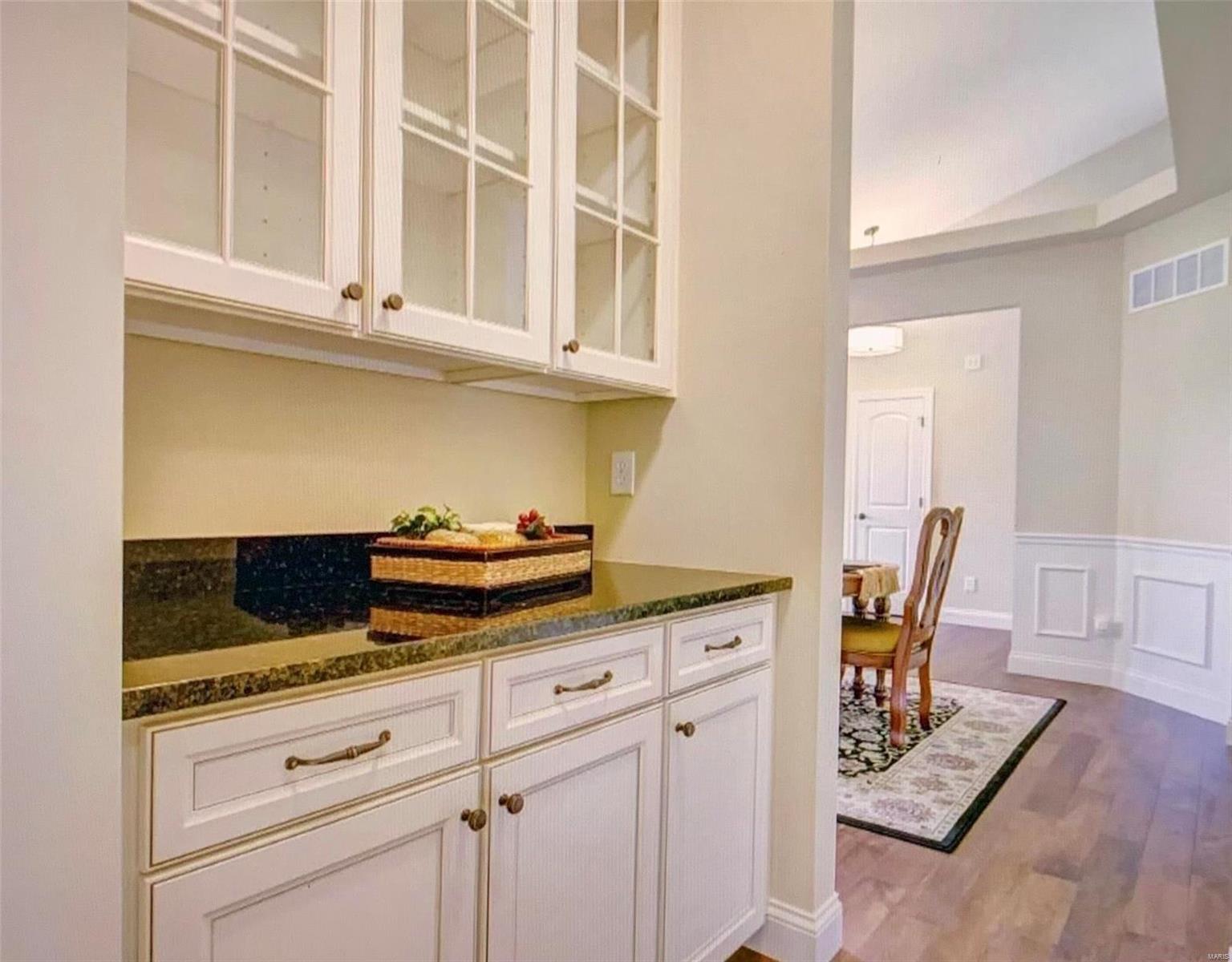 1132 Weidman Road Chesterfield, MO 63017 - Photo 12 of 34