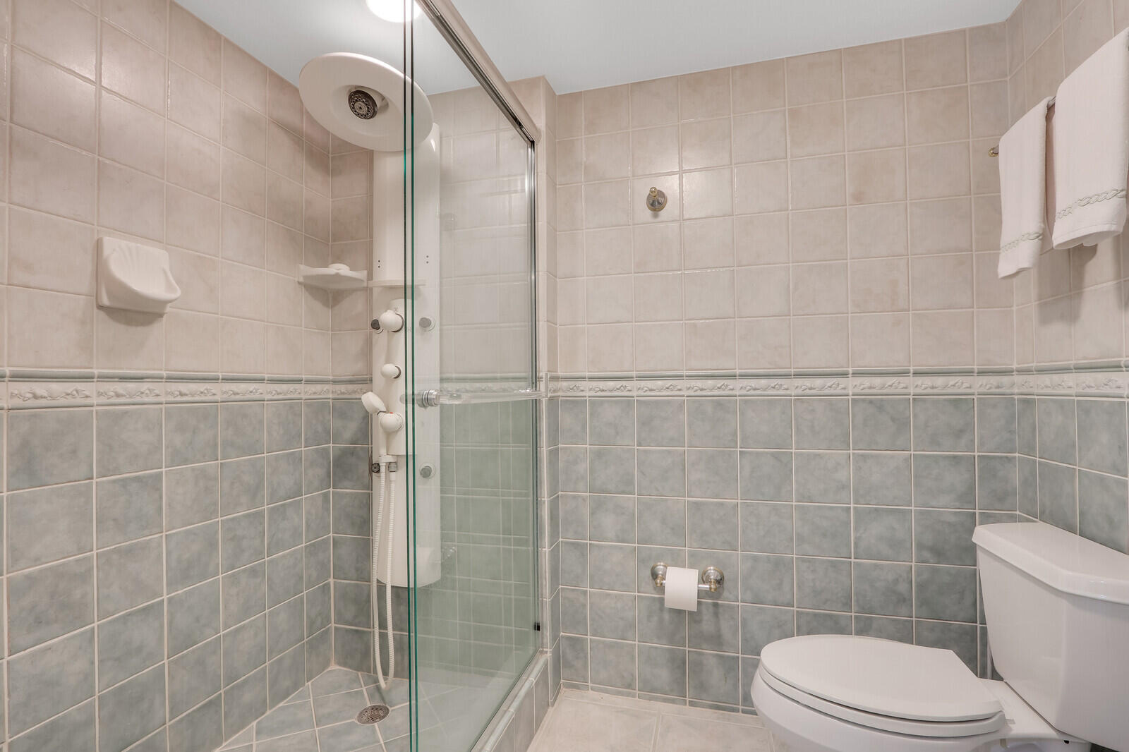 100 South Beach Road, Unit 103 Tequesta, FL 33469 - Photo 18 of 25 30_image_30_mls