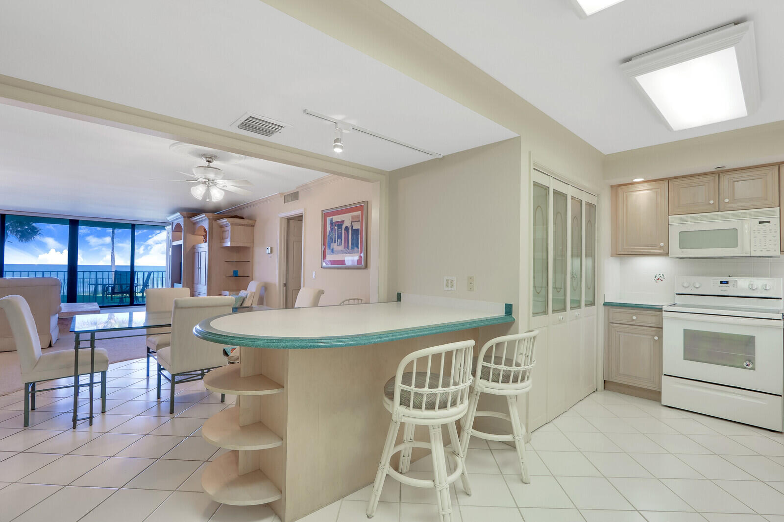 100 South Beach Road, Unit 103 Tequesta, FL 33469 - Photo 10 of 25 18_image_18_mls