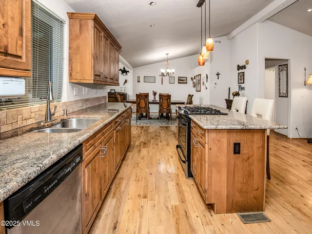 $1,269,000 | 510 Park View Lane, Gypsum, CO 81637