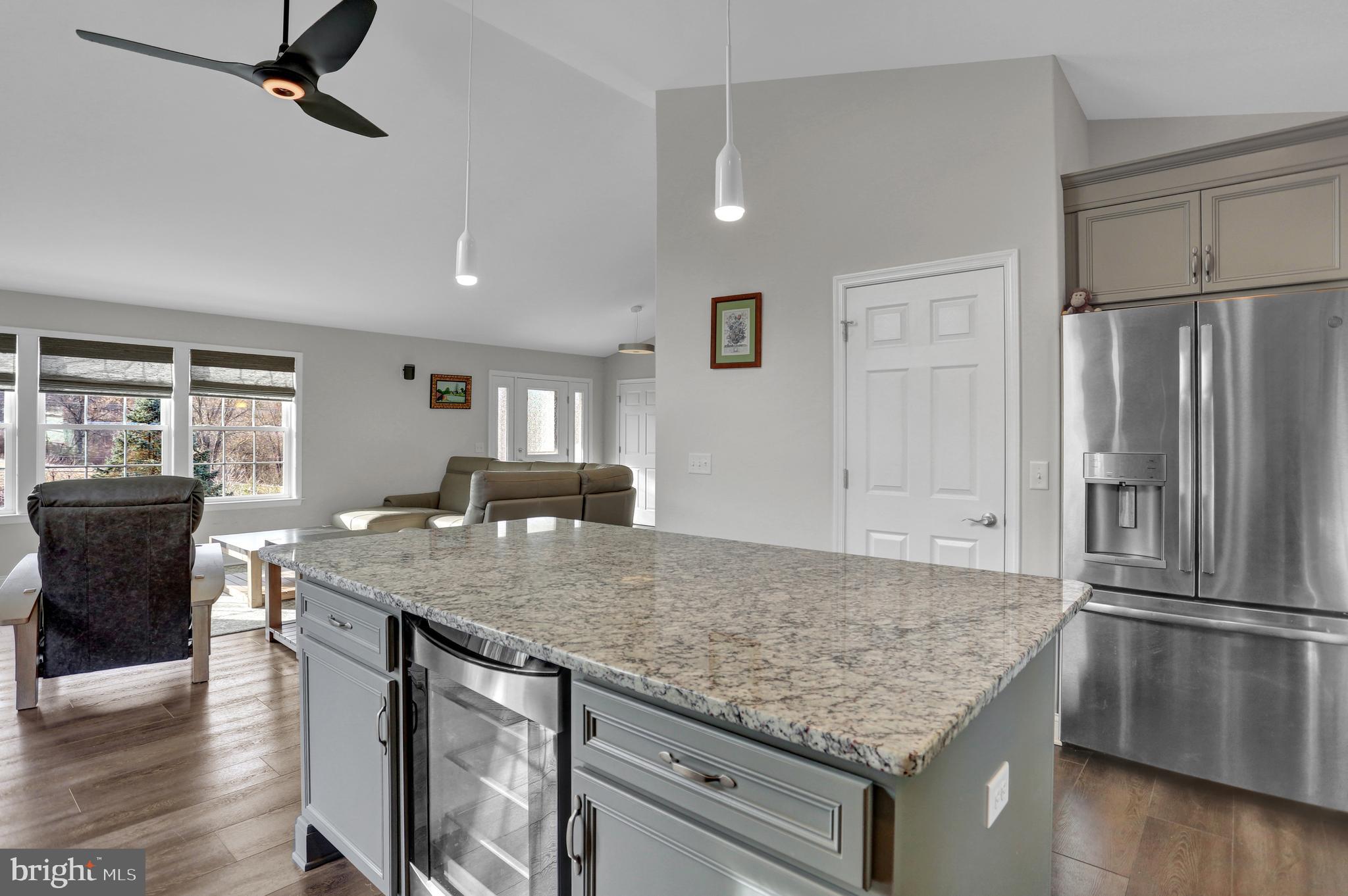 720 Valley Road York, PA 17403 - Photo 14 of 55 Kitchen - level 1