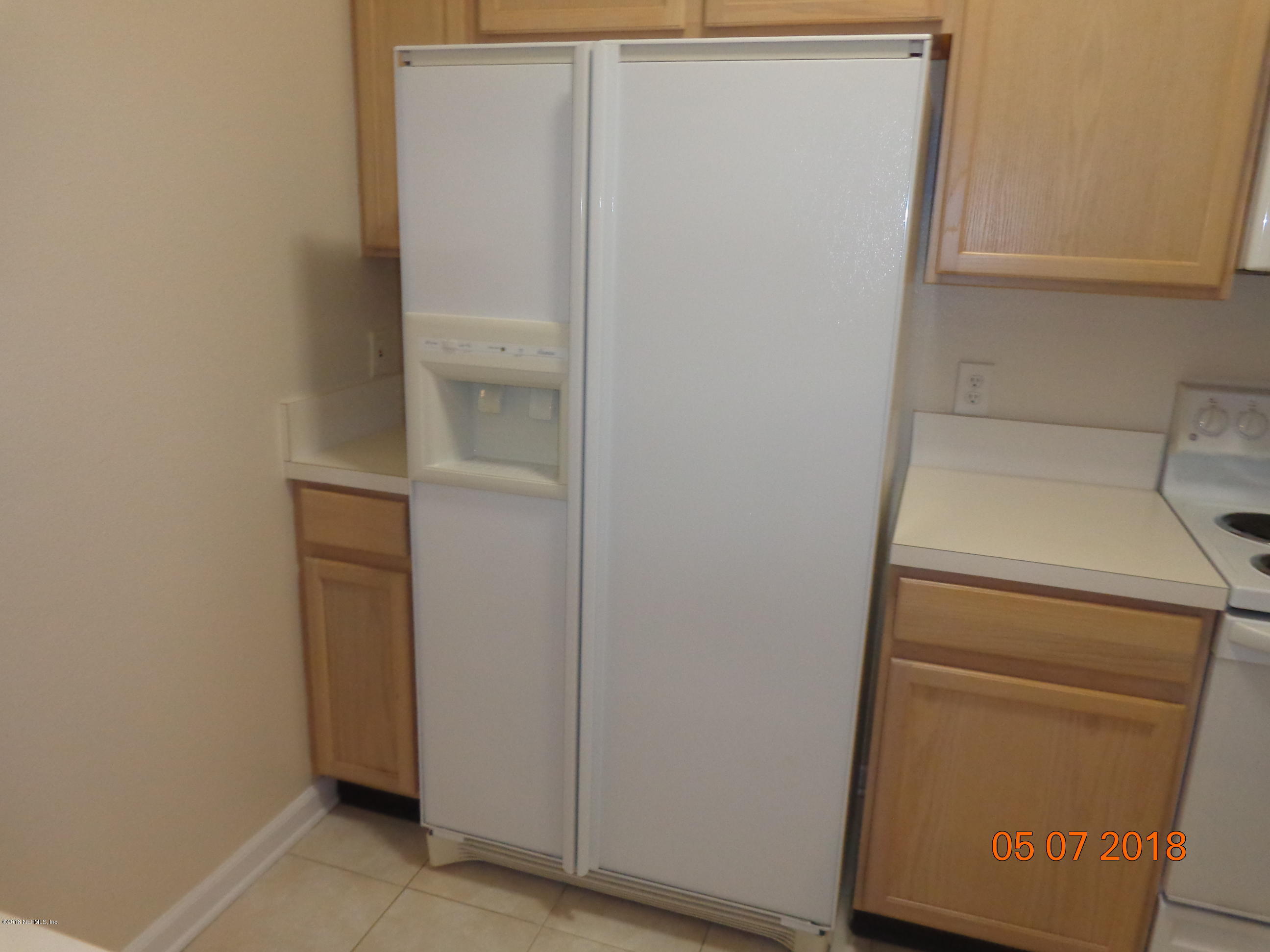 10550 Baymeadows Road, Unit 405 Jacksonville, FL 32256 - Photo 3 of 15 DSC03020