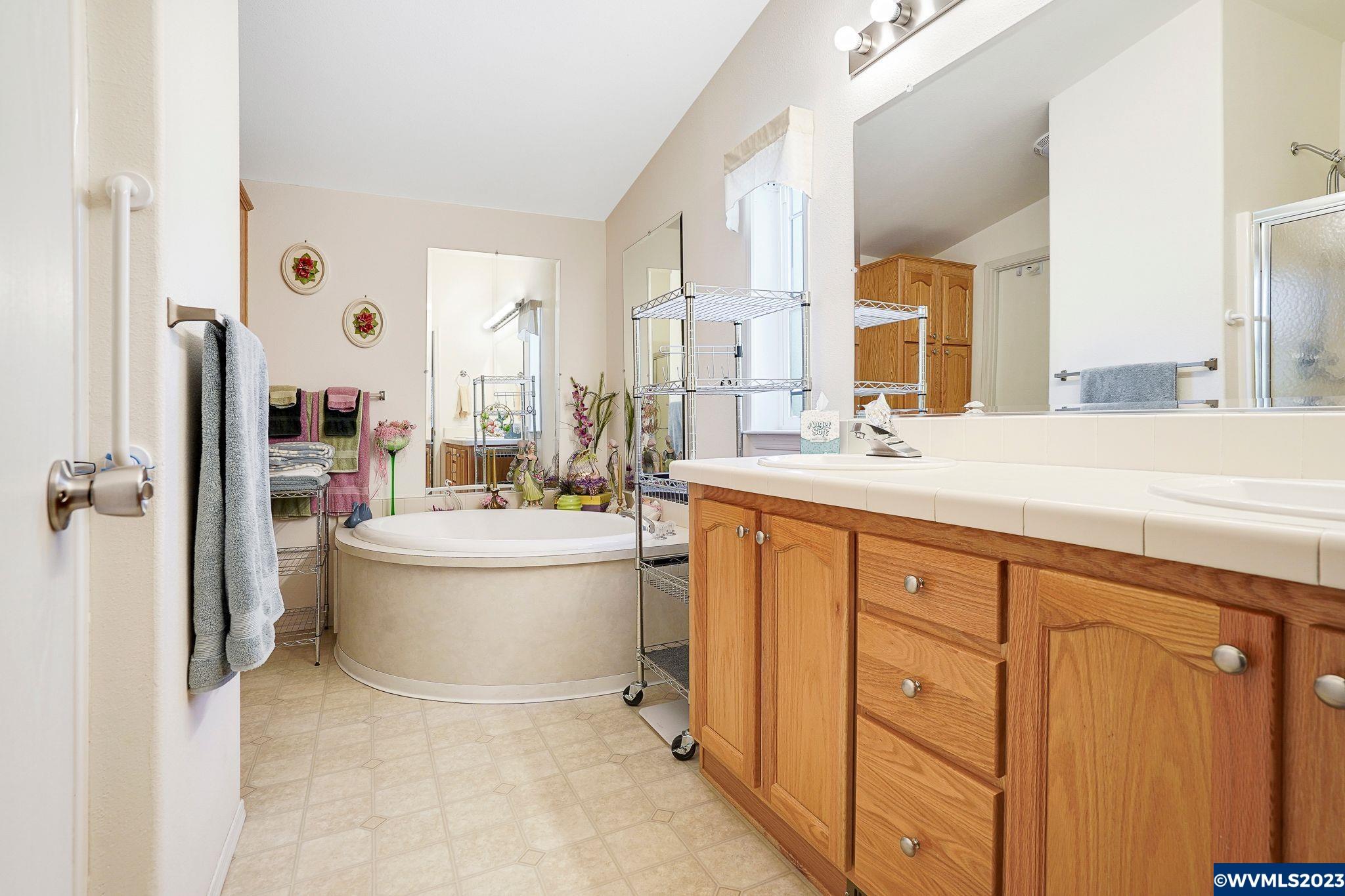 1630 Wallace Road Northwest, Unit 5 Salem, OR 97304 - Photo 29 of 34