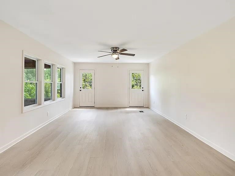 7441 Walsh Road Millington, TN 38053 - Photo 5 of 16 an empty room with a window