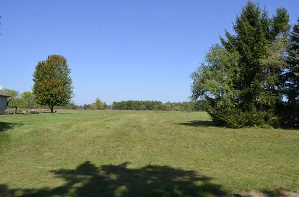 $2,000,000 | 119 V/l Island Hills, Centreville, MI 49032