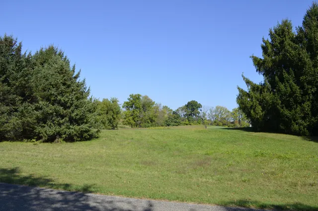 $2,000,000 | 119 V/l Island Hills, Centreville, MI 49032