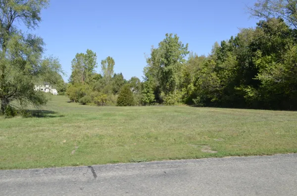 $2,000,000 | 119 V/l Island Hills, Centreville, MI 49032