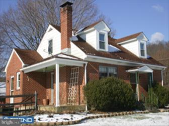 201 Fairview Road Riegelsville, PA 18077 - Photo 1 of 6 Exterior