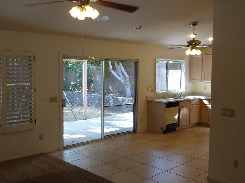 6341 East Roland Street Mesa, AZ 85215 - Photo 5 of 10 .