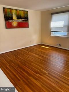 203 Covered Bridge Road Cherry Hill, NJ 08034 - Photo 4 of 28 Living Room