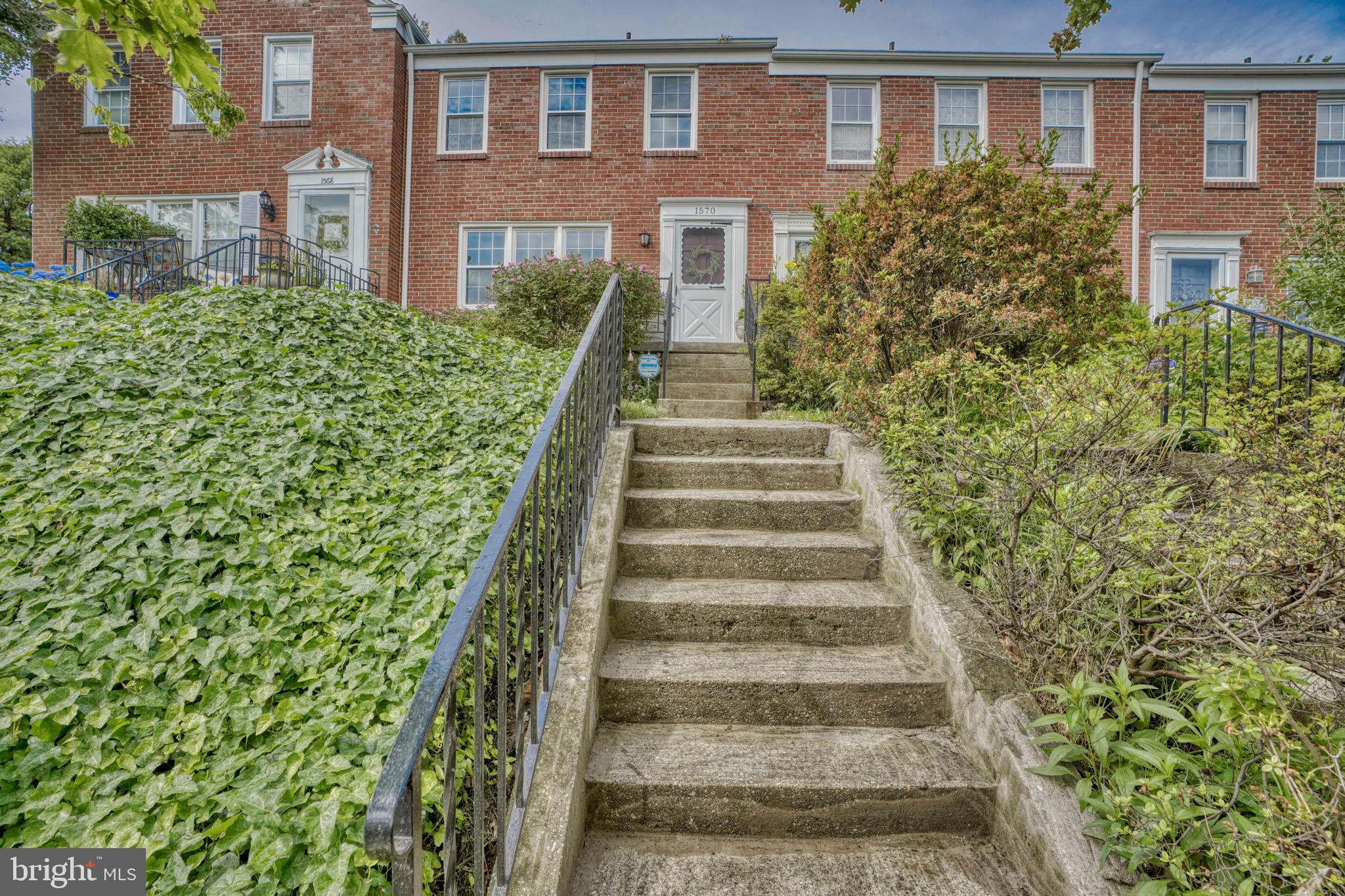 1570 Dellsway Road Baltimore, MD 21286 - Photo 24 of 24 Front view