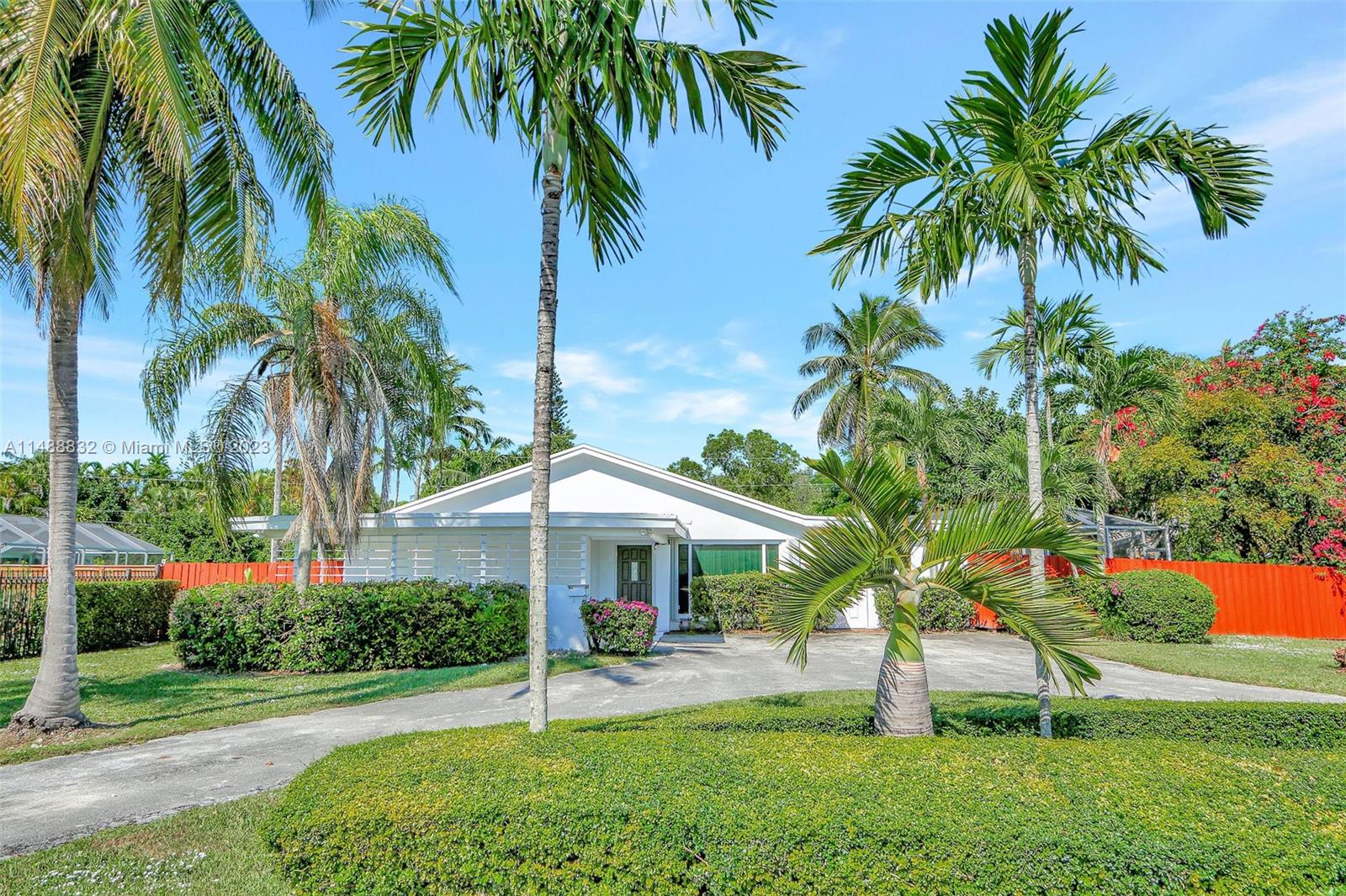 10455 Southwest 112th Street Miami, FL 33176 - Photo 2 of 21 a view of a chair and table in the garden