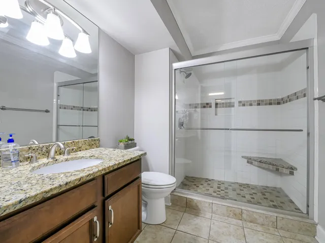 $225,000 | 1131 Stringers Ridge Road, Unit 4C, Chattanooga, TN 37405