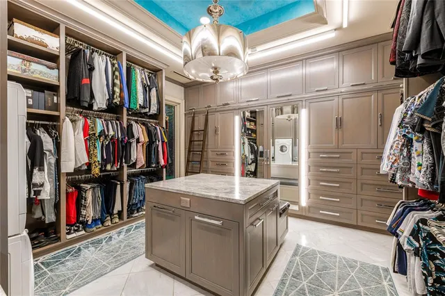 $4,395,000 | 10989 Crooked Creek Drive, Dallas, TX 75229