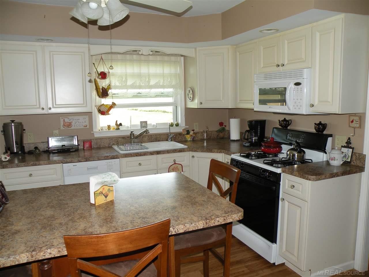 4118 Grassmere Road Caseville, MI 48725 - Photo 20 of 33 31303965-20.JPG