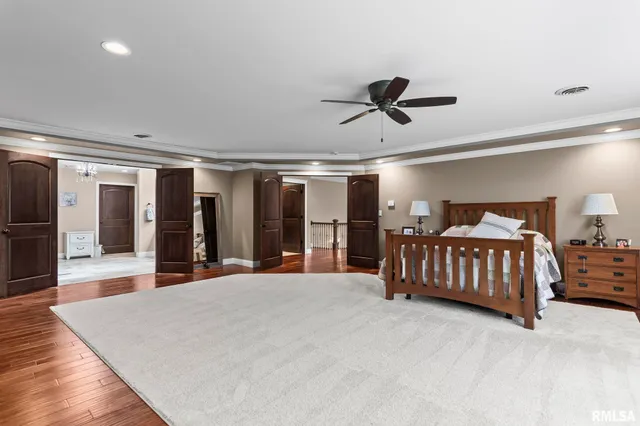 $740,000 | 6644 Reagan Drive, Cantrall, IL 62625