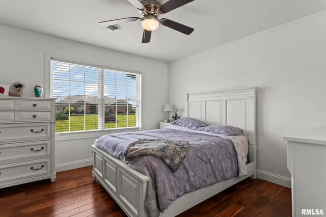 $740,000 | 6644 Reagan Drive, Cantrall, IL 62625