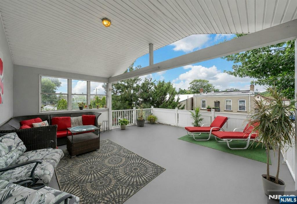 444 Riverside Avenue Lyndhurst, NJ 07071 - Photo 25 of 29