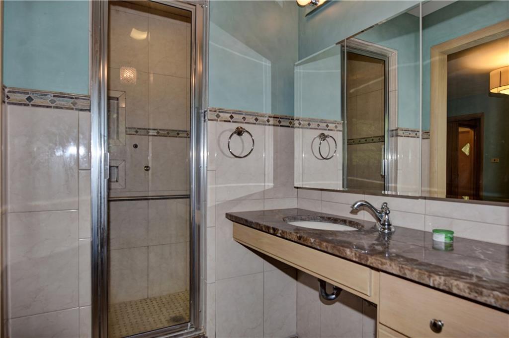 5855 Braewick Road Indianapolis, IN 46226 - Photo 19 of 40 Gallery Image 19