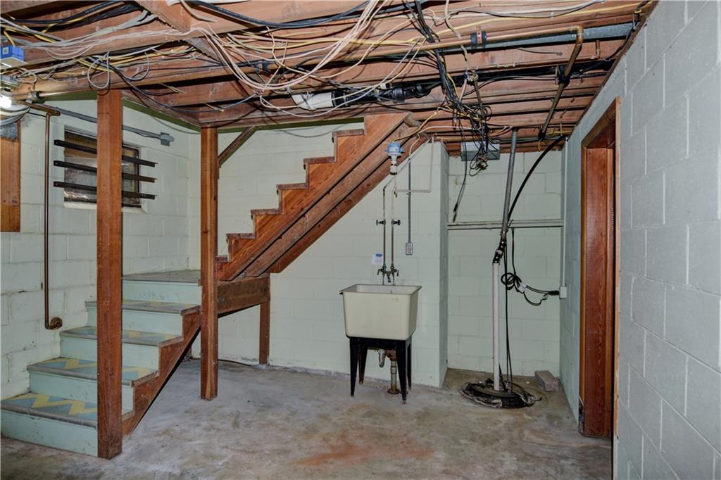 5855 Braewick Road Indianapolis, IN 46226 - Photo 29 of 40 Gallery Image 29