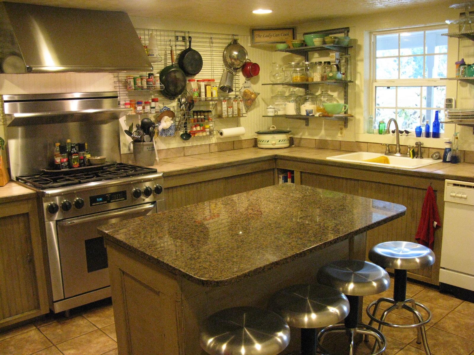 3970 Foothills Road Callaway, VA 24067 - Photo 32 of 41 a kitchen with table and chairs