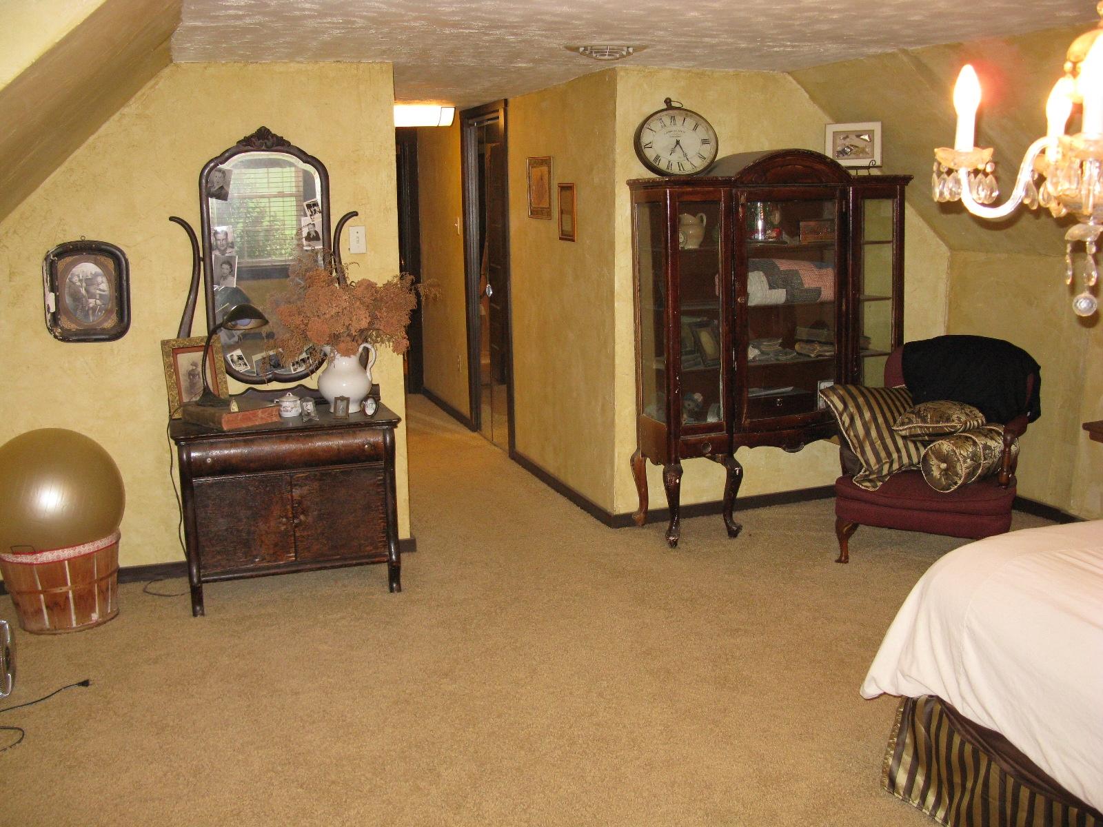 3970 Foothills Road Callaway, VA 24067 - Photo 36 of 41 a living room with furniture and a window