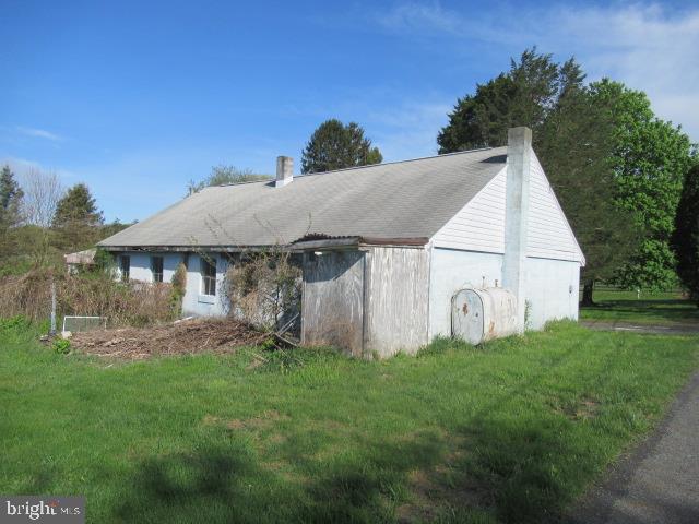 1195 Powells Valley Road Halifax, PA 17032 - Photo 8 of 39
