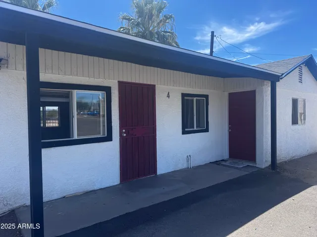 $1,900 | 115 East Mc85 Highway, Unit 4, Buckeye, AZ 85326