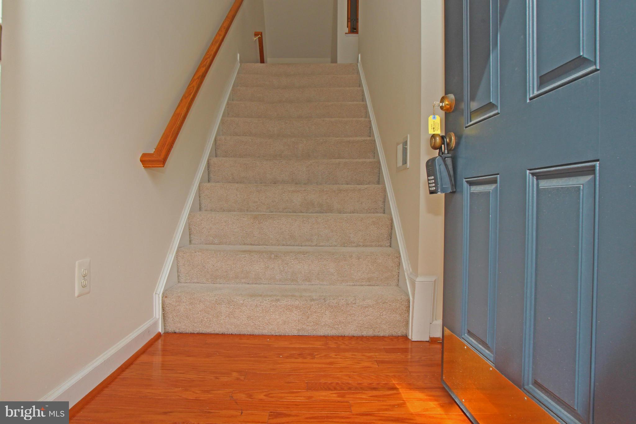 9193 Furey Road Lorton, VA 22079 - Photo 2 of 21 Interior (General)