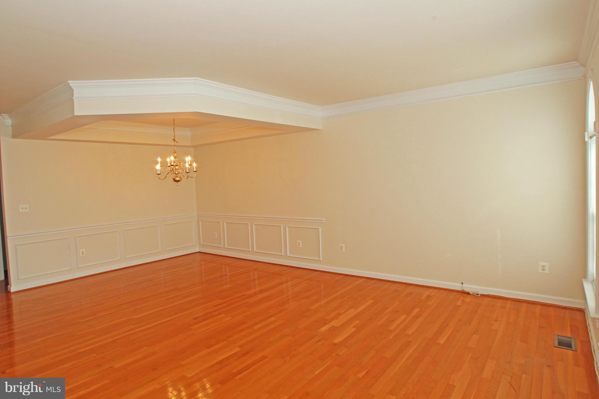 9193 Furey Road Lorton, VA 22079 - Photo 5 of 21 Dining Room