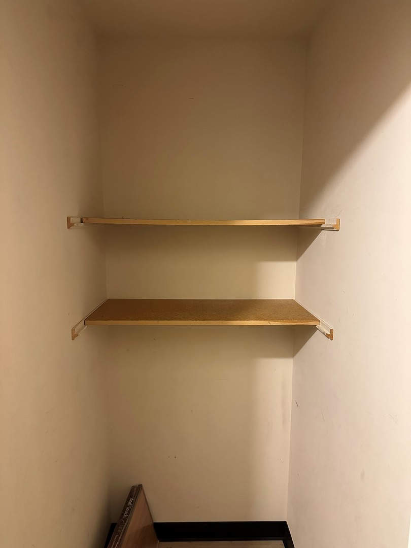 6460 West Belle Plaine Avenue, Unit 407 Chicago, IL 60634 - Photo 13 of 15