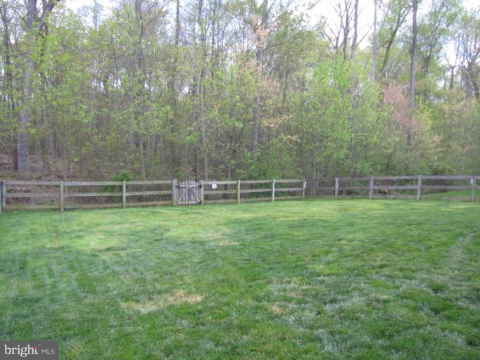 7787 Rotherham Drive Hanover, MD 21076 - Photo 22 of 26 Back Yard