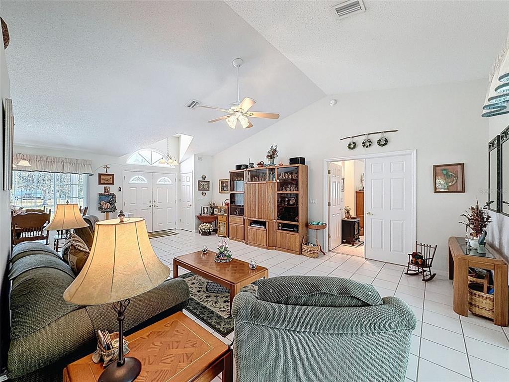 4221 Neff Lake Road Brooksville, FL 34602 - Photo 11 of 86