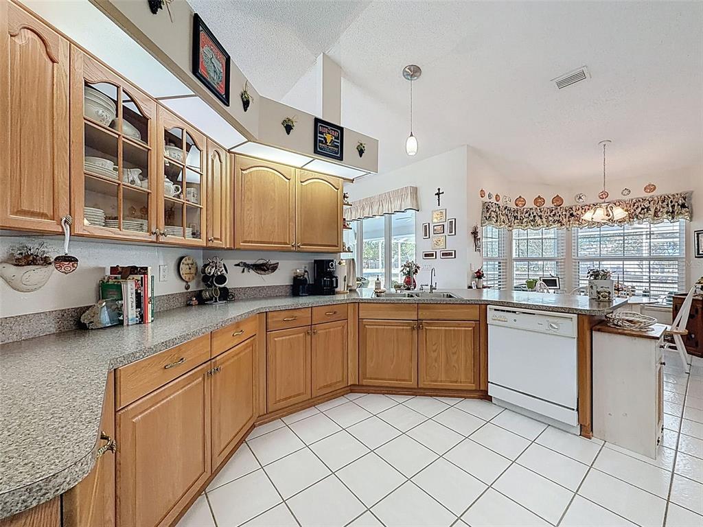 4221 Neff Lake Road Brooksville, FL 34602 - Photo 17 of 86