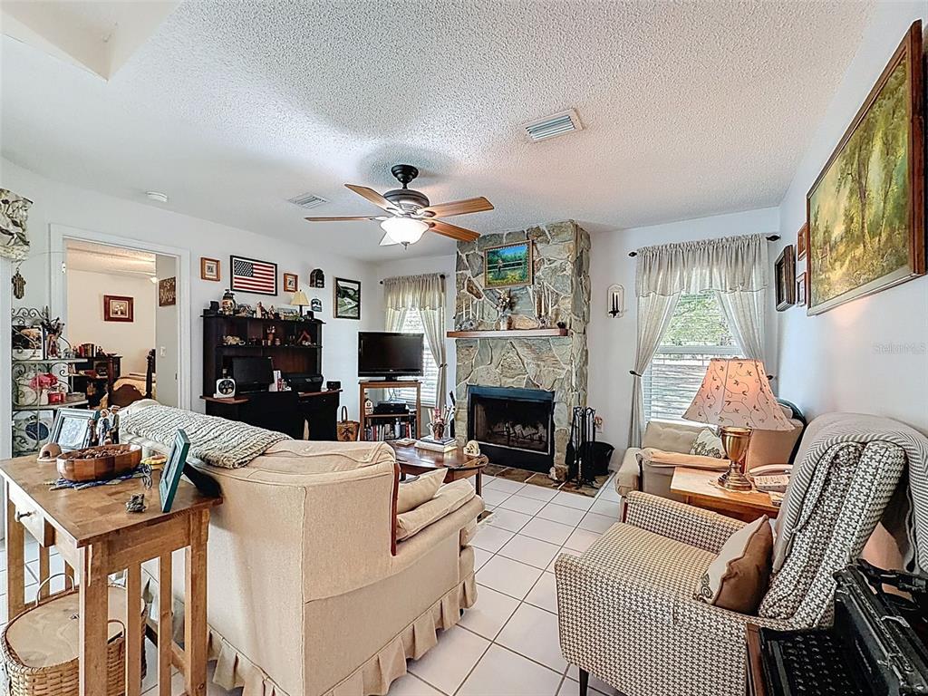 4221 Neff Lake Road Brooksville, FL 34602 - Photo 24 of 86