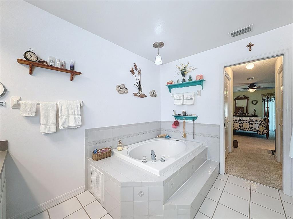 4221 Neff Lake Road Brooksville, FL 34602 - Photo 33 of 86